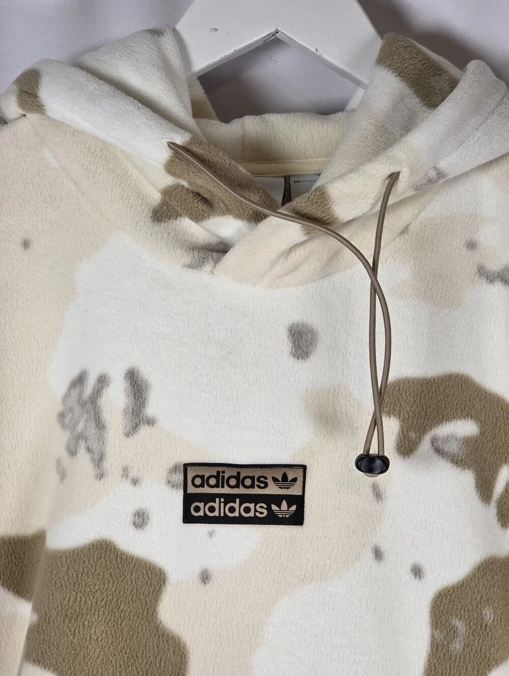 Adidas NEW R.Y.V Cream Camo Fleece Hoodie Men's L  $100